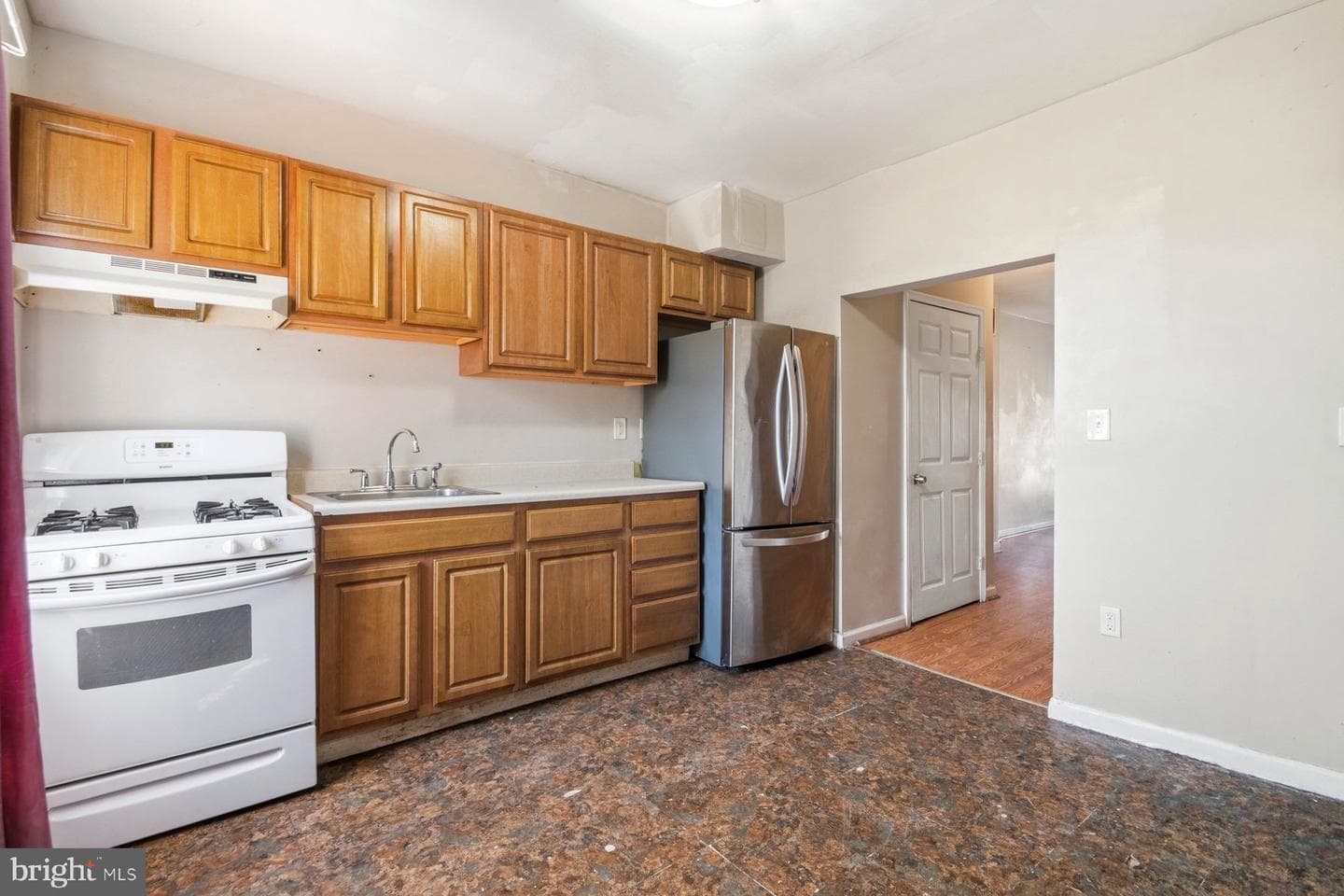 710 Bartlett Avenue photo 13