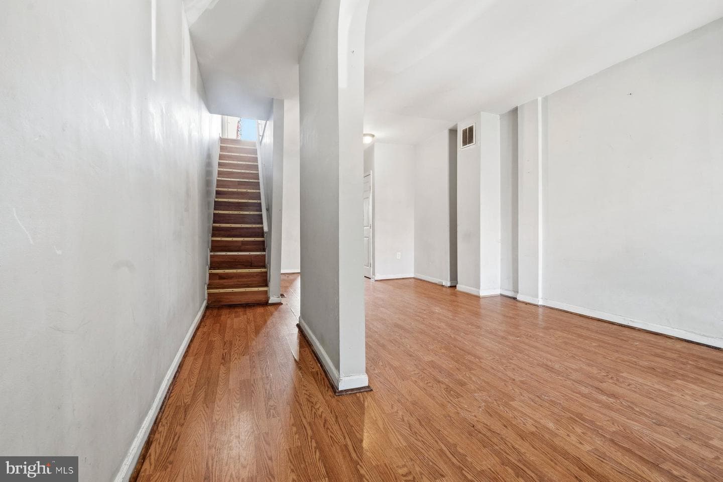 710 Bartlett Avenue photo 5