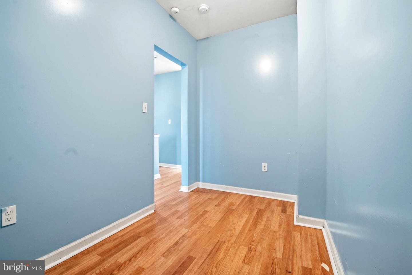 762 Bartlett Avenue photo 19