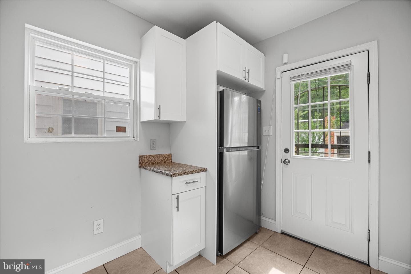 3433 Wabash Avenue photo 14