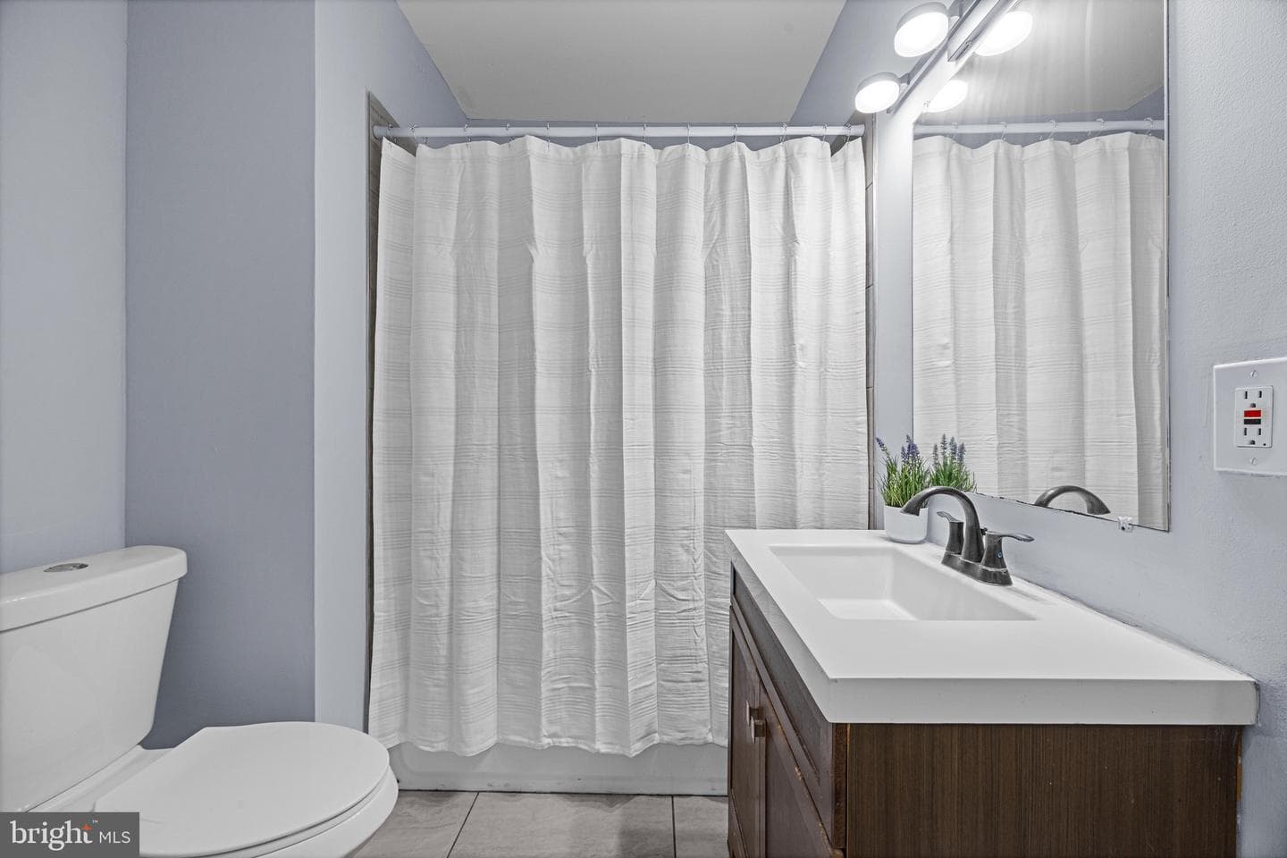 3433 Wabash Avenue photo 24