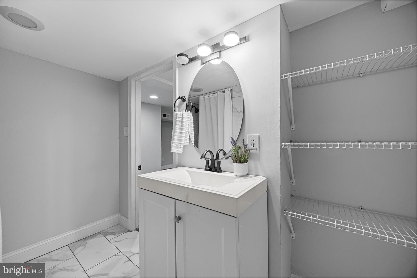 3433 Wabash Avenue photo 30
