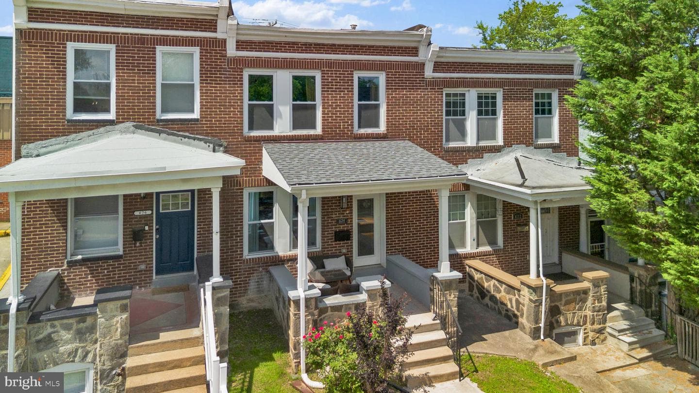 624 W 33rd Street photo 3