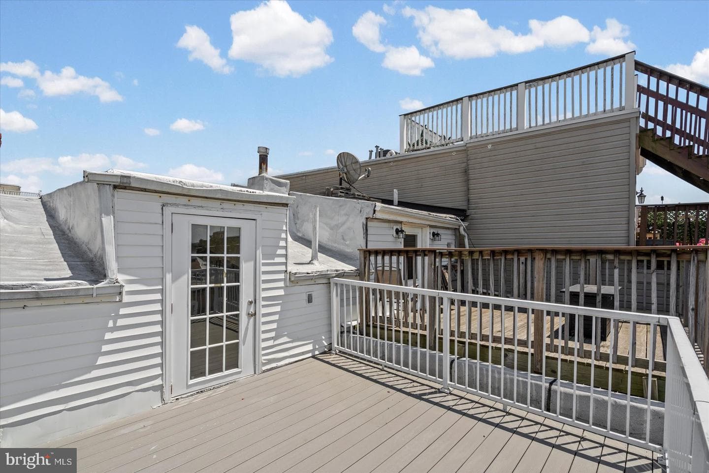 1504 William Street photo 37