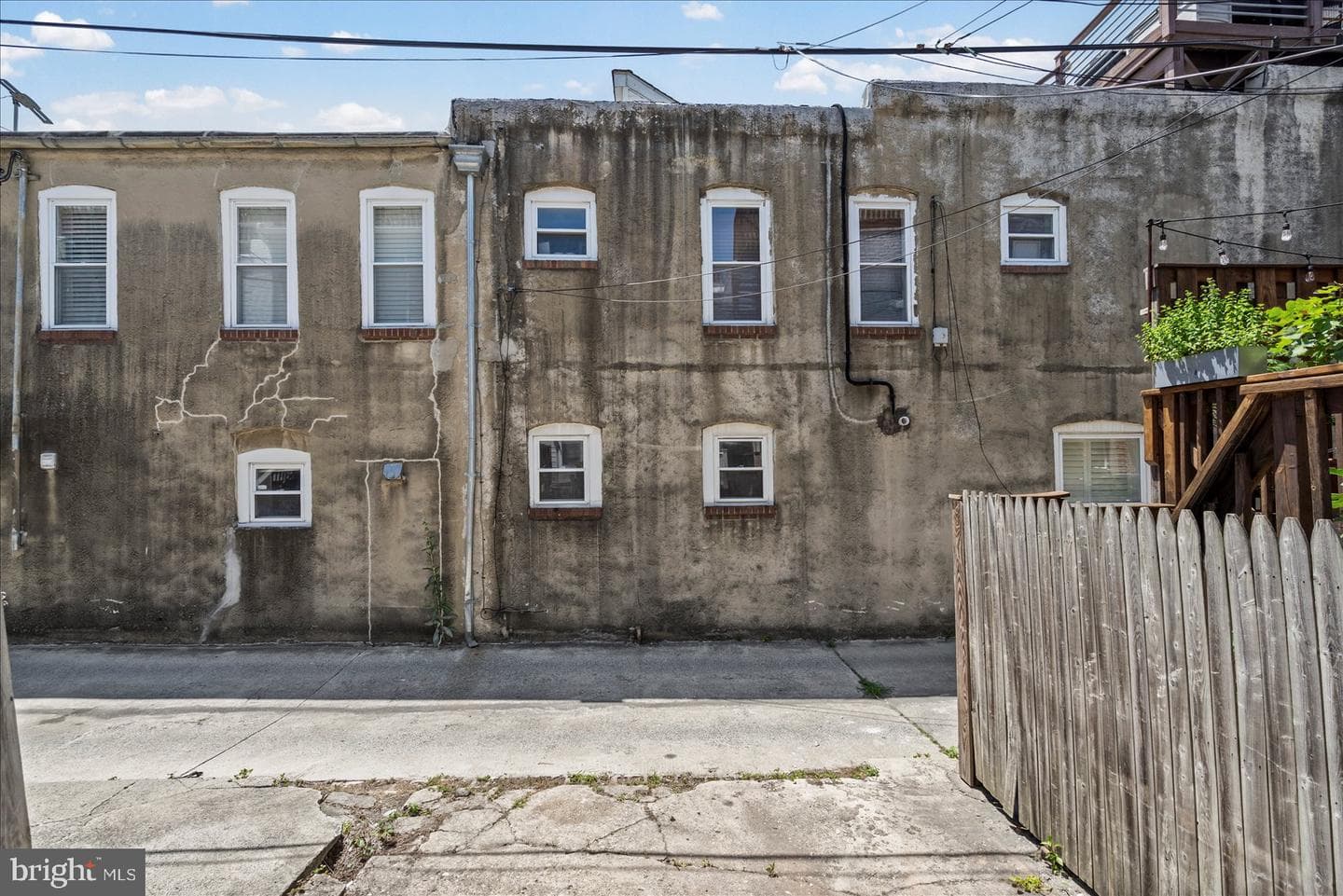 1504 William Street photo 41