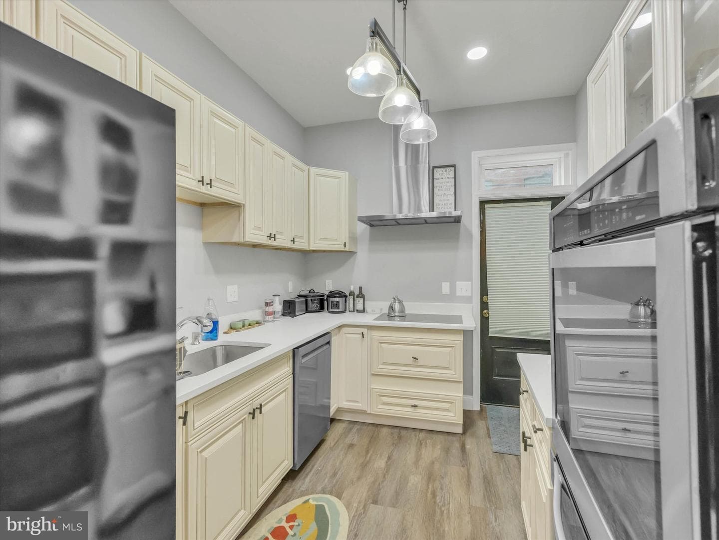 555 Presstman Street photo 10