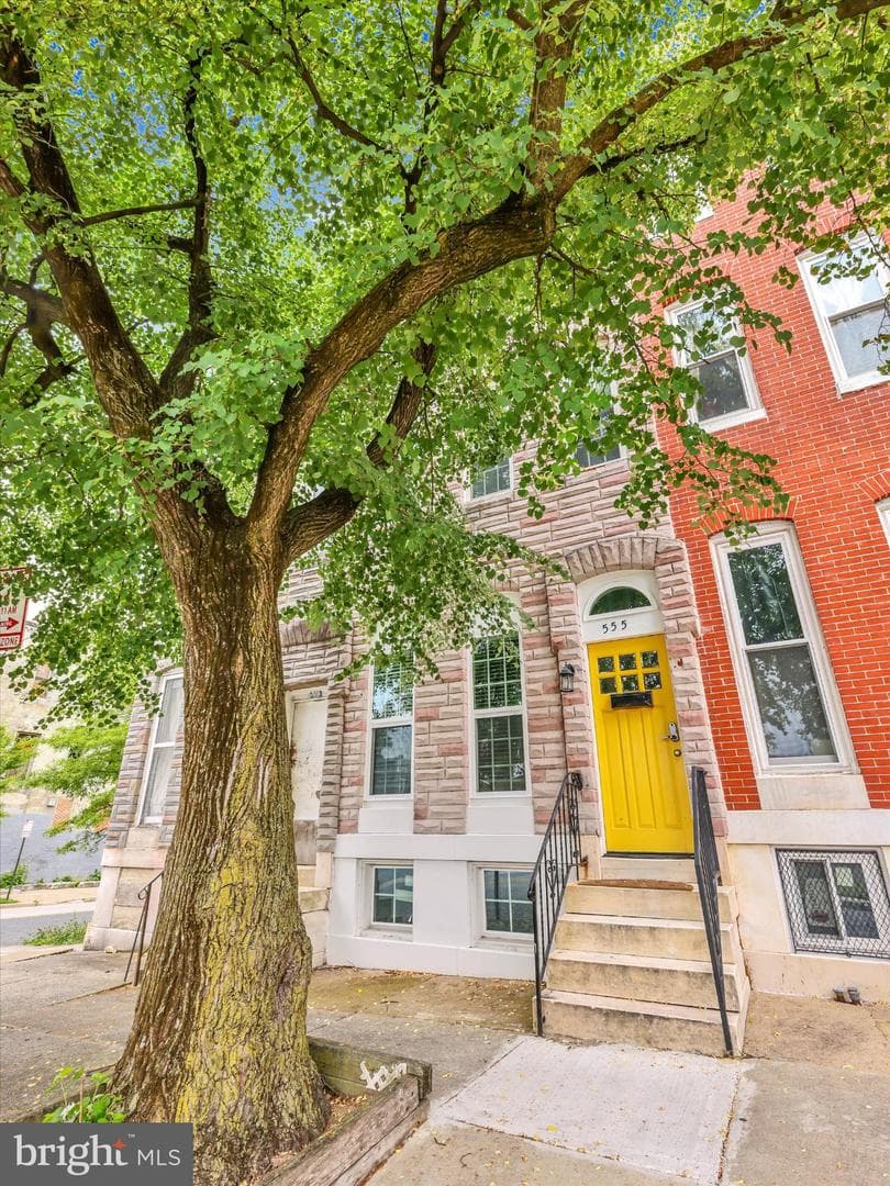 555 Presstman Street photo 4
