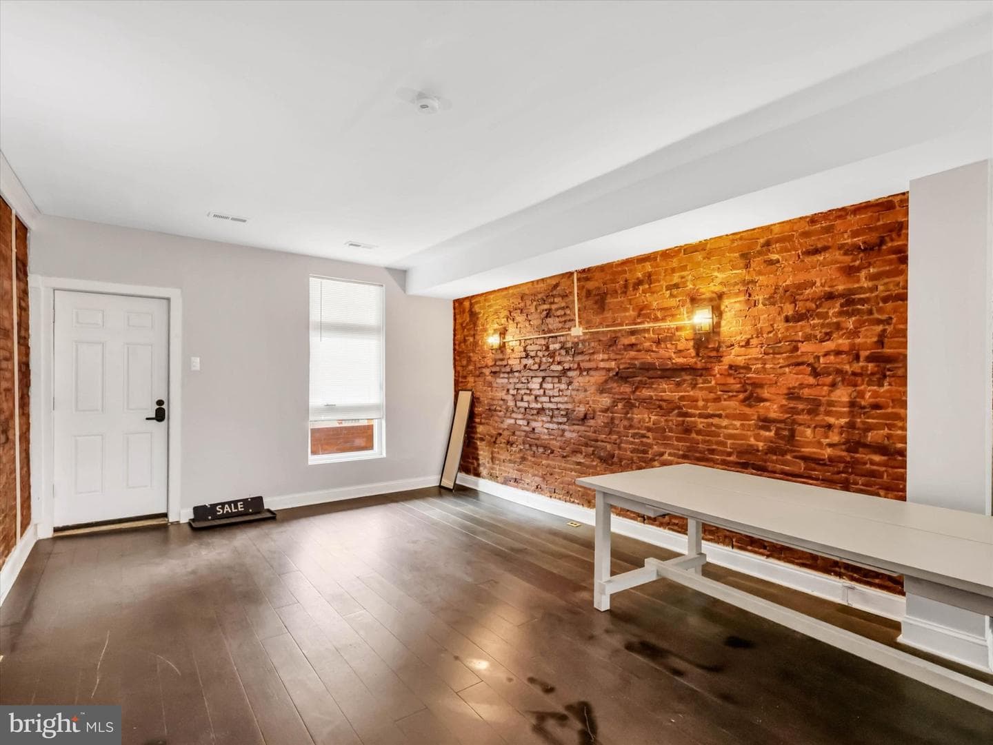 3009 Mcelderry Street photo 7
