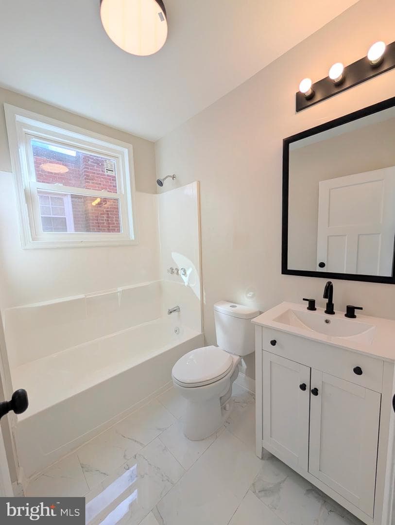 3335 Dudley Avenue photo 9