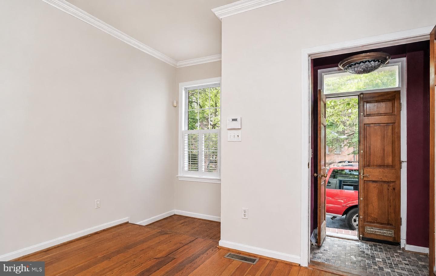 115 E West Street, Baltimore