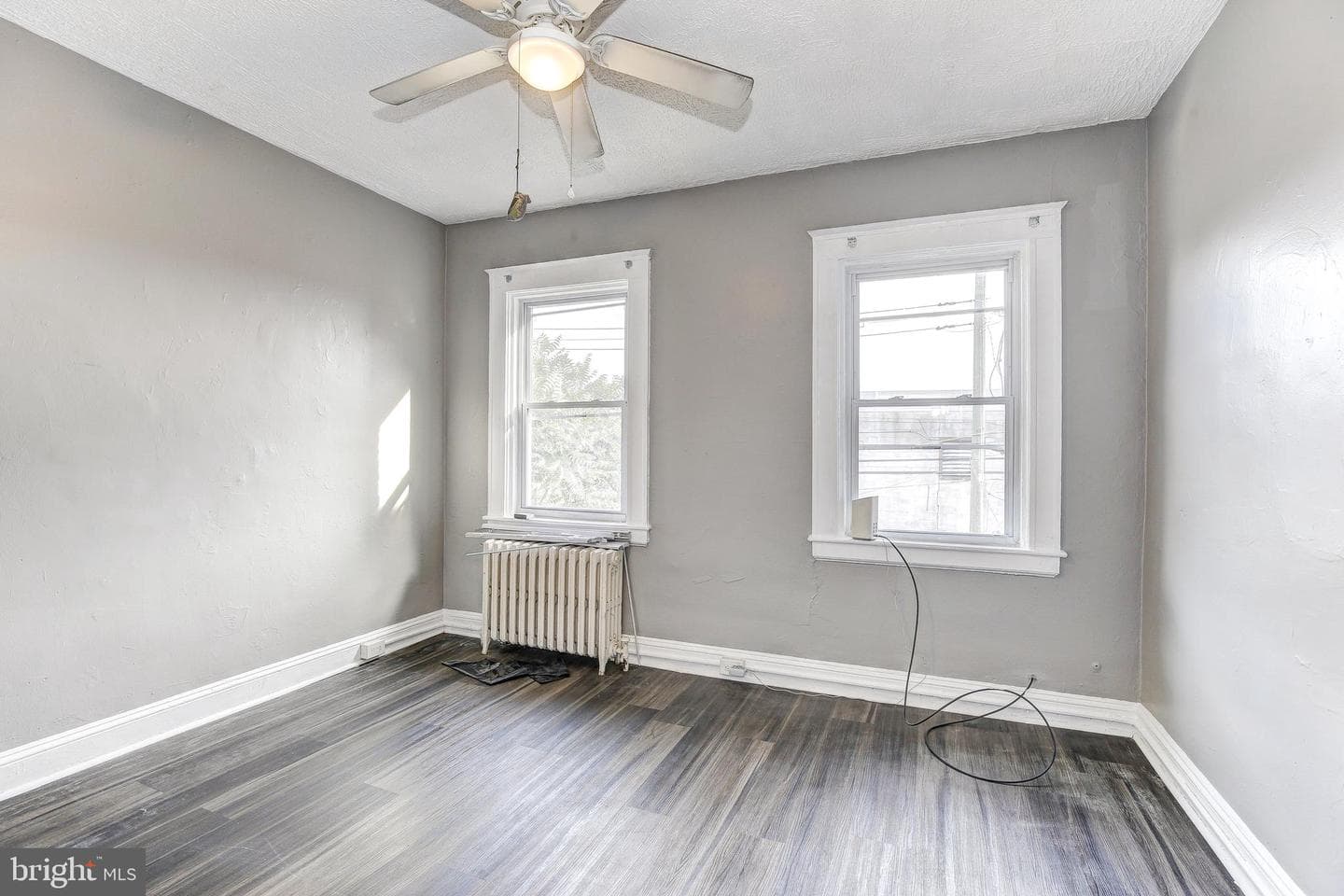 1003 Bonaparte Avenue photo 12