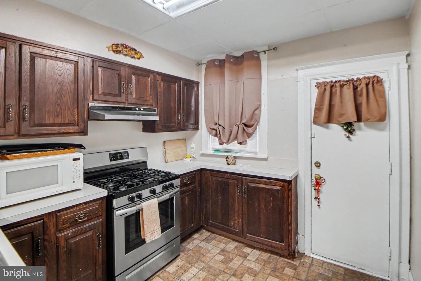 4020 Edmondson Avenue photo 14