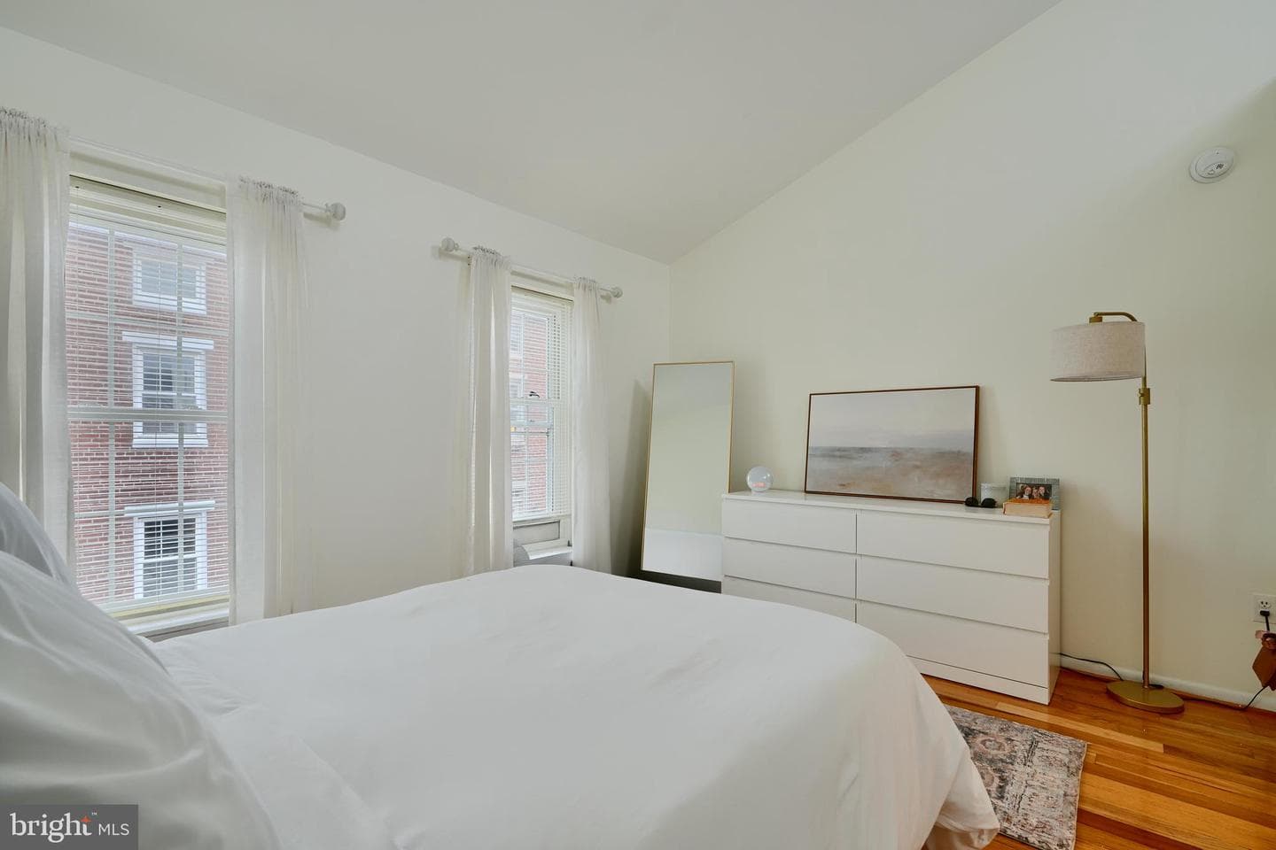 3 Hamburg Street E photo 11