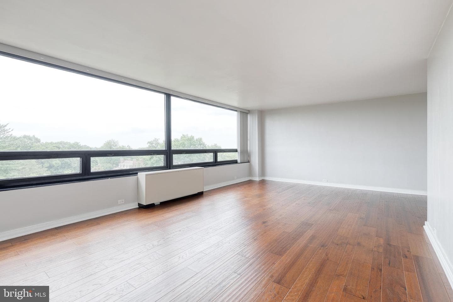 4000 N Charles Street #704 photo 8
