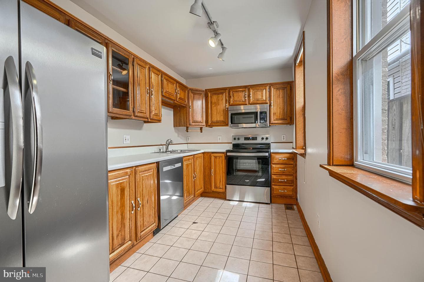 12 Poultney Street photo 11