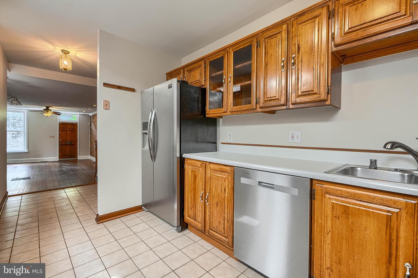 12 Poultney Street photo 13