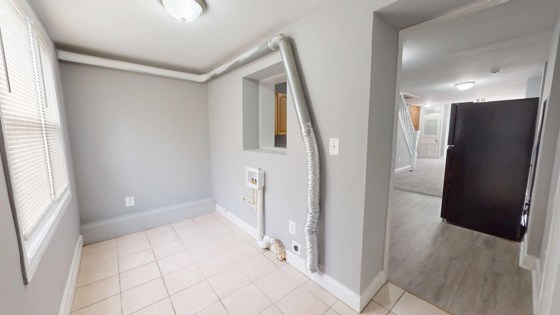 1826 Ramsay photo 8