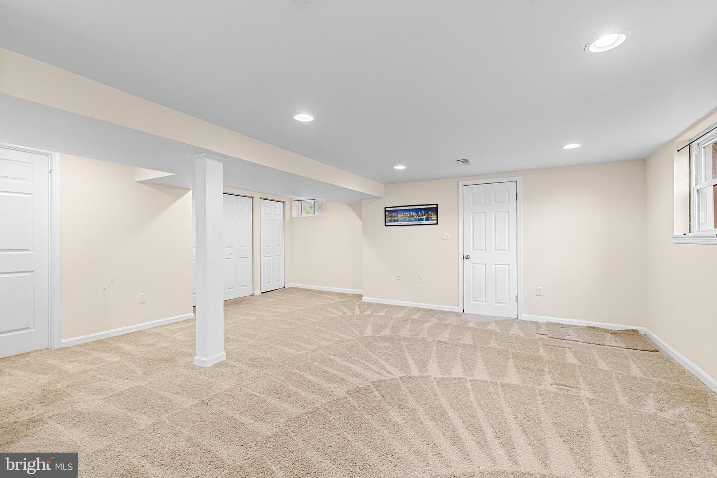4903 Walther Avenue photo 24