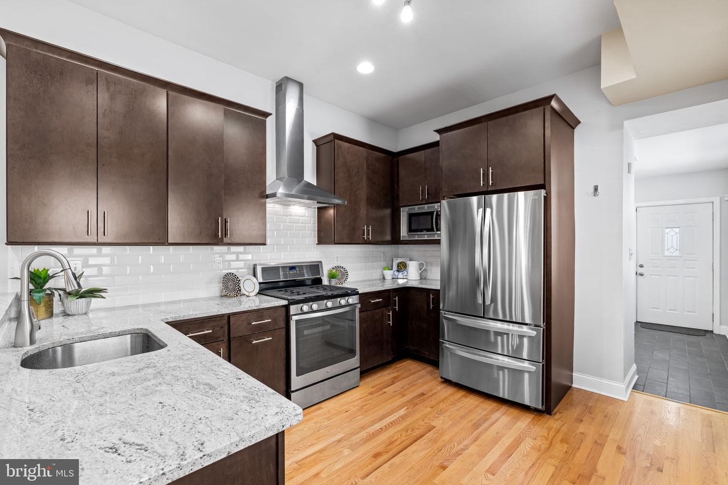 115 W Fort Avenue photo 14