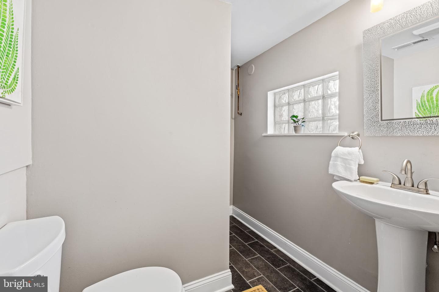 115 W Fort Avenue photo 17