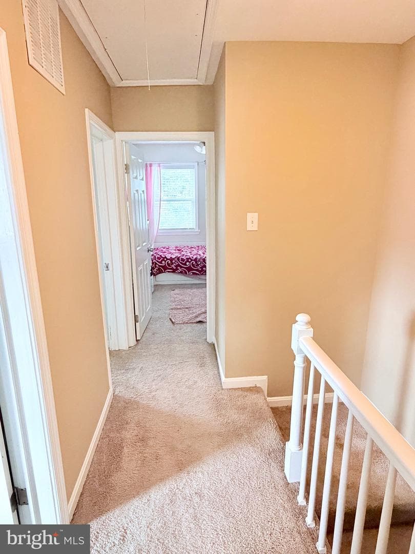 1528 Ramblewood Road photo 7