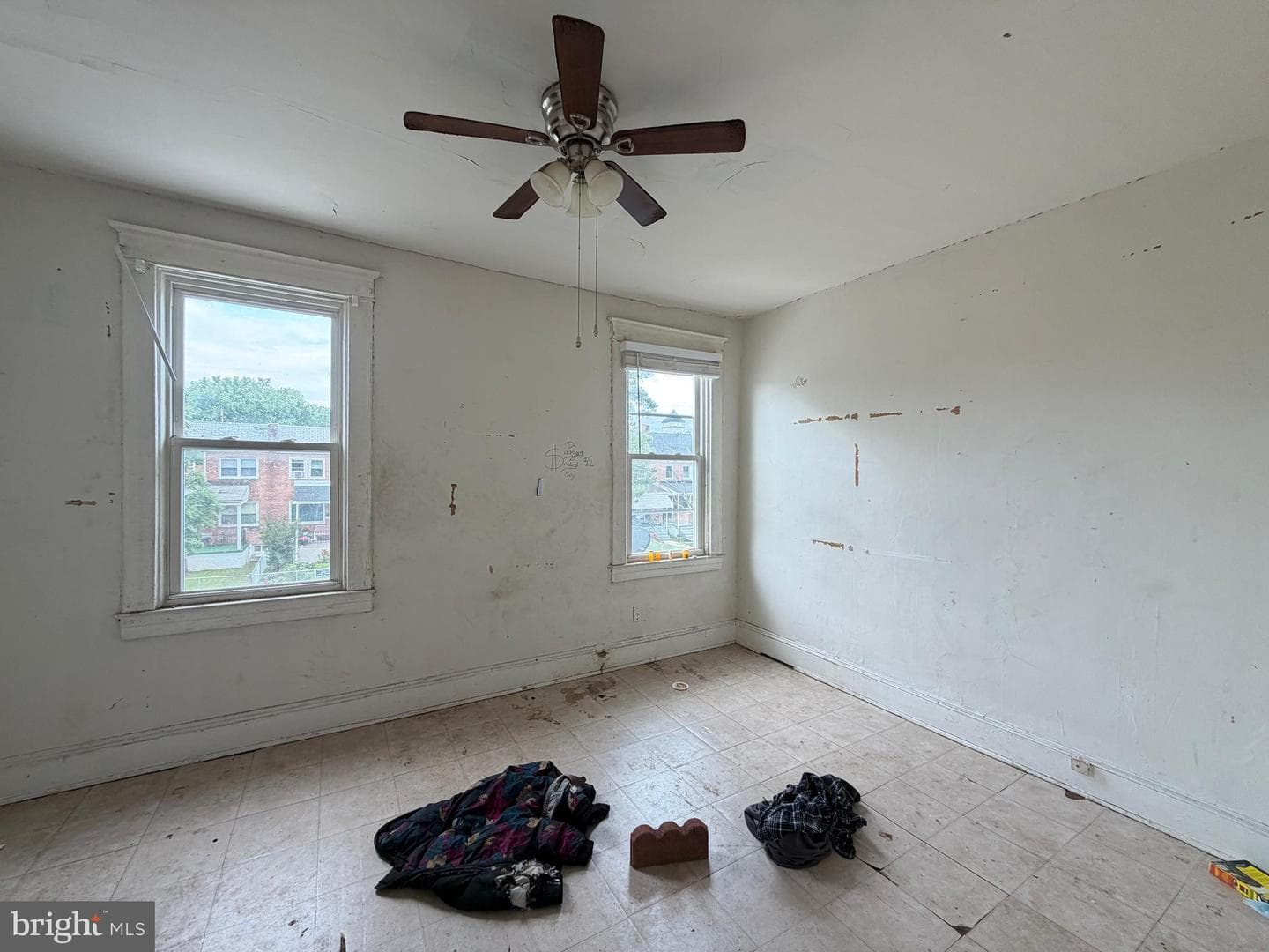 3833 Beehler Avenue photo 16