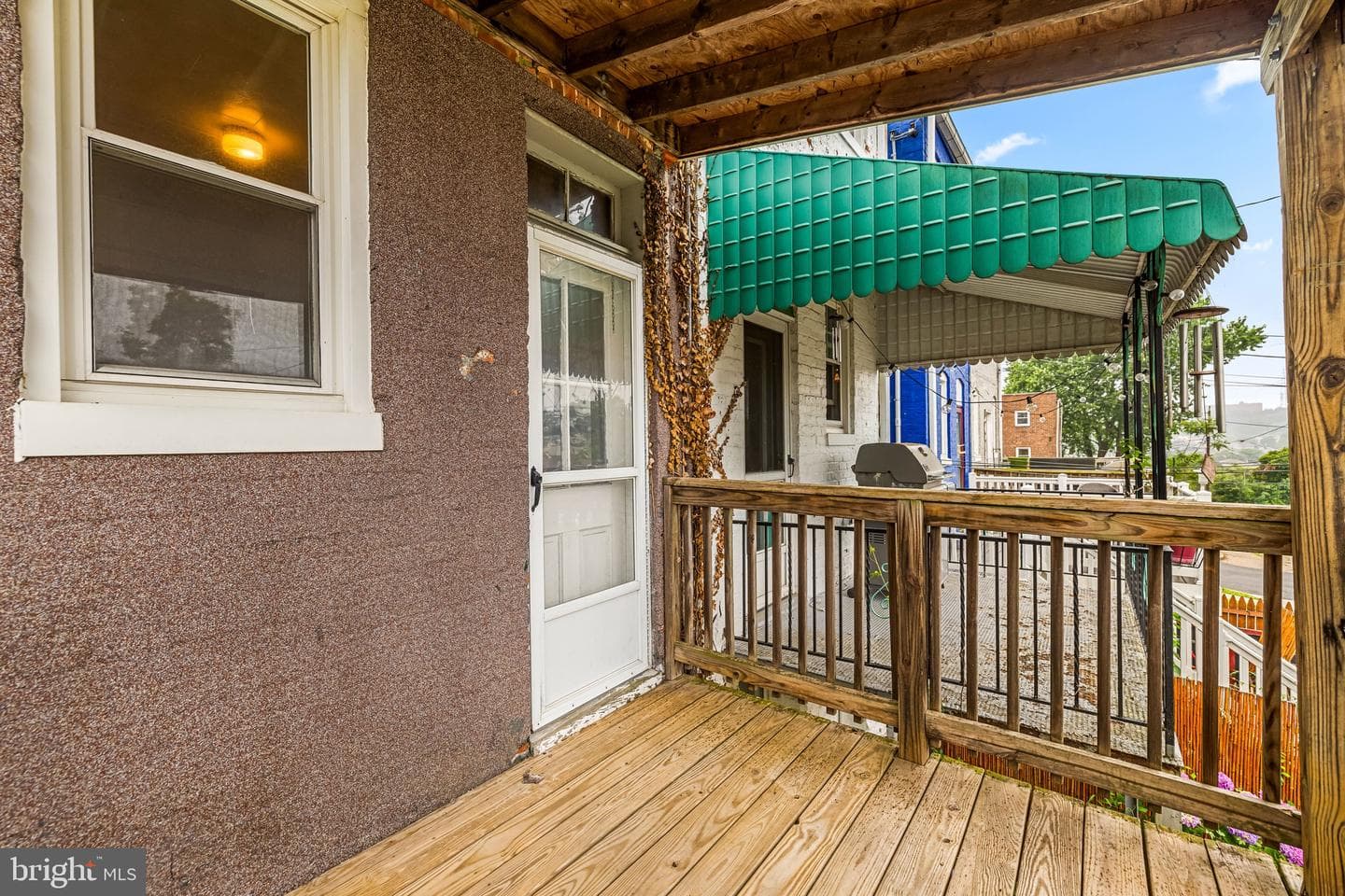 1238 W 37th Street photo 14