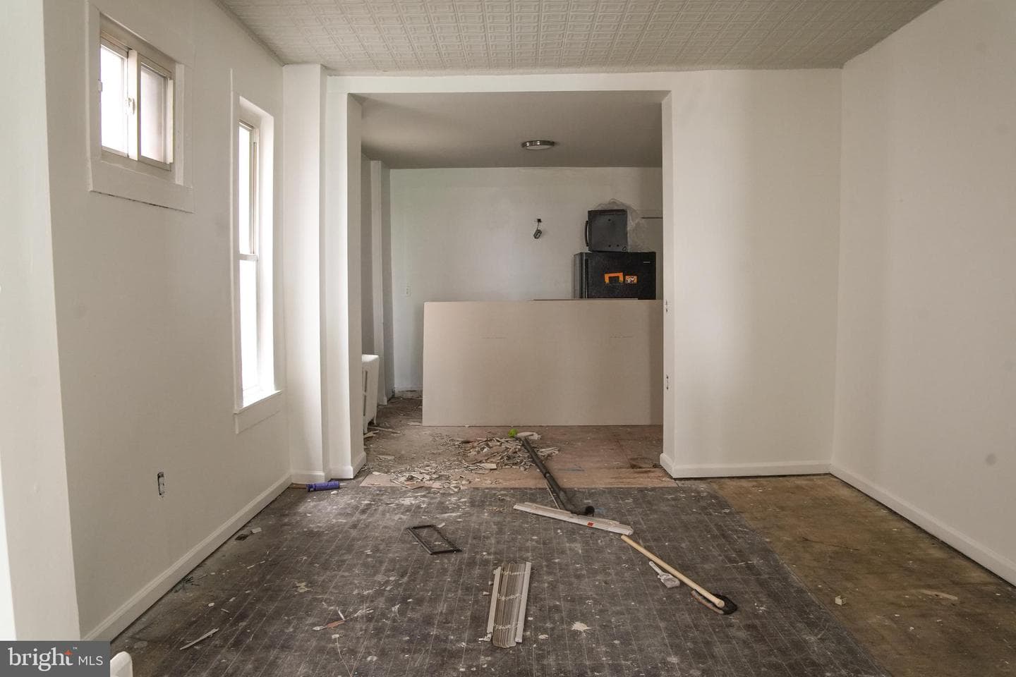 3033 Belmont Avenue photo 3