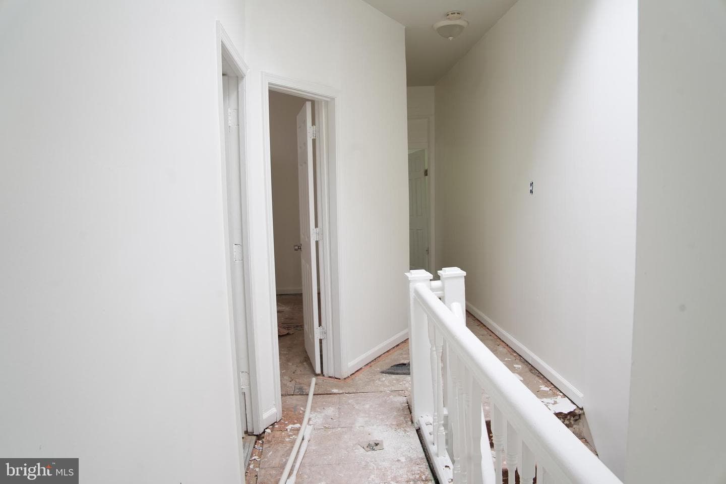 3033 Belmont Avenue photo 8