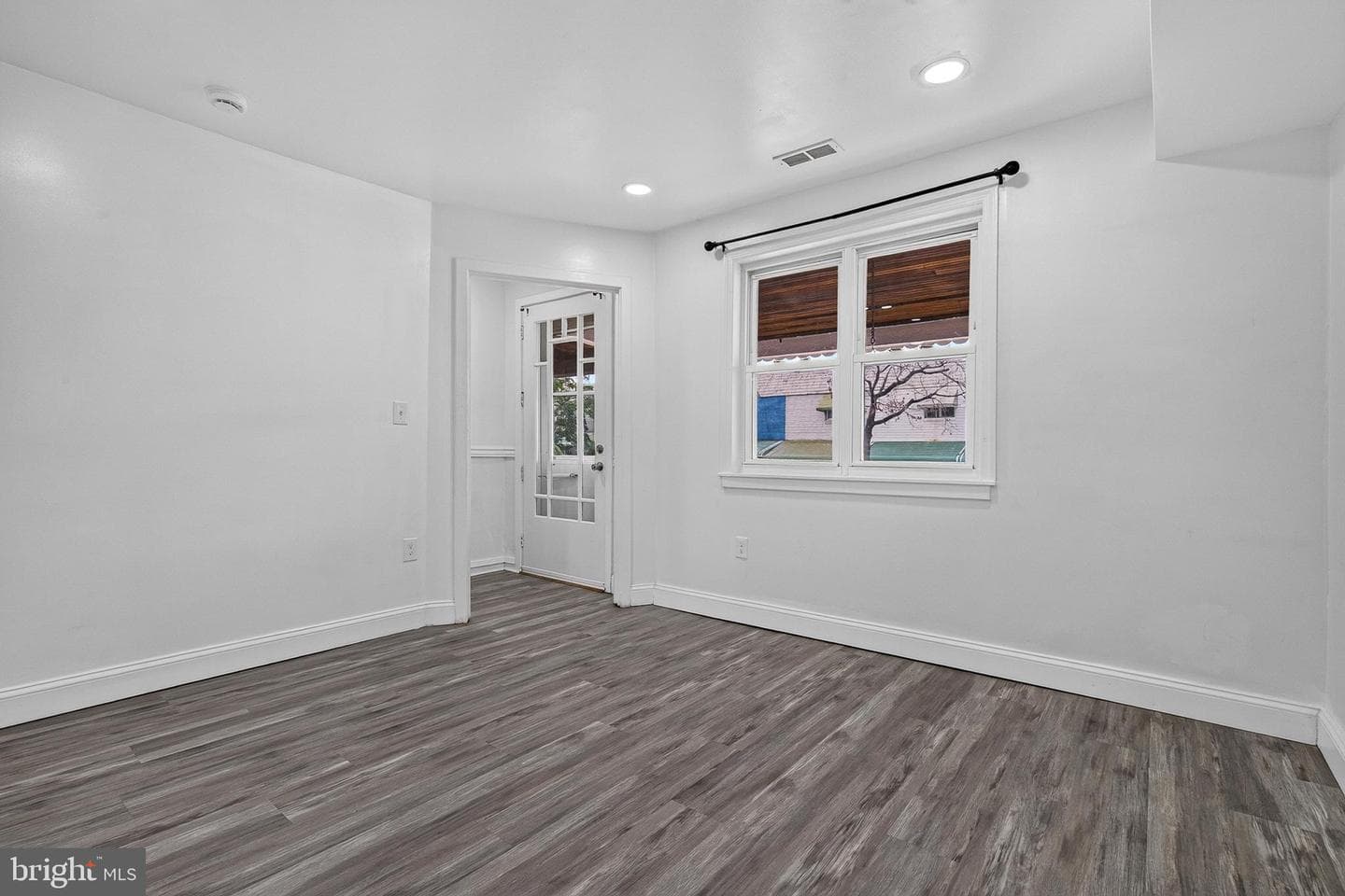 3805 8th Street photo 5