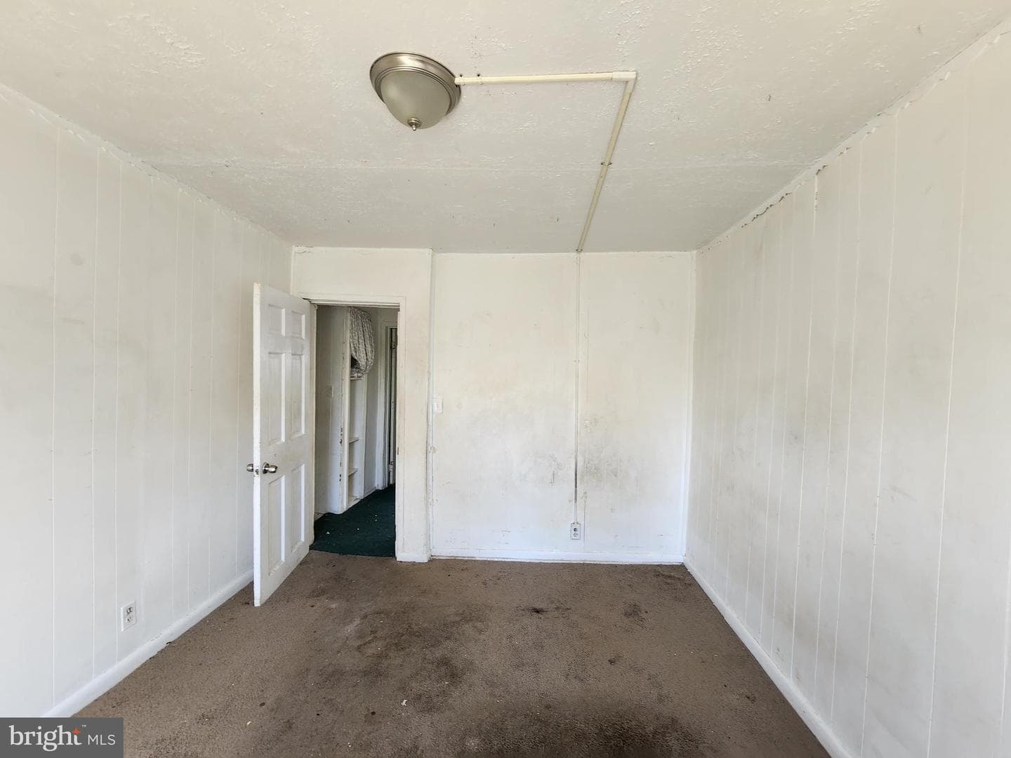 933 N Franklintown Road photo 14