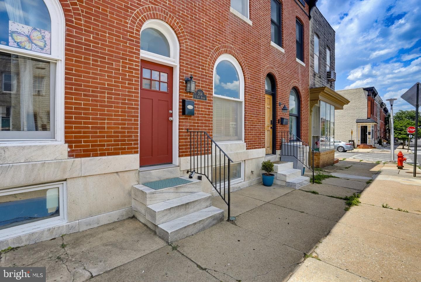 204 S East Avenue photo 2