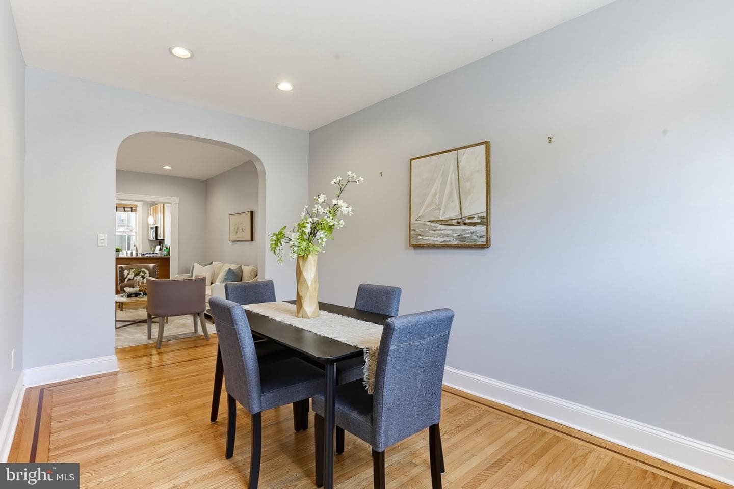 204 S East Avenue photo 6