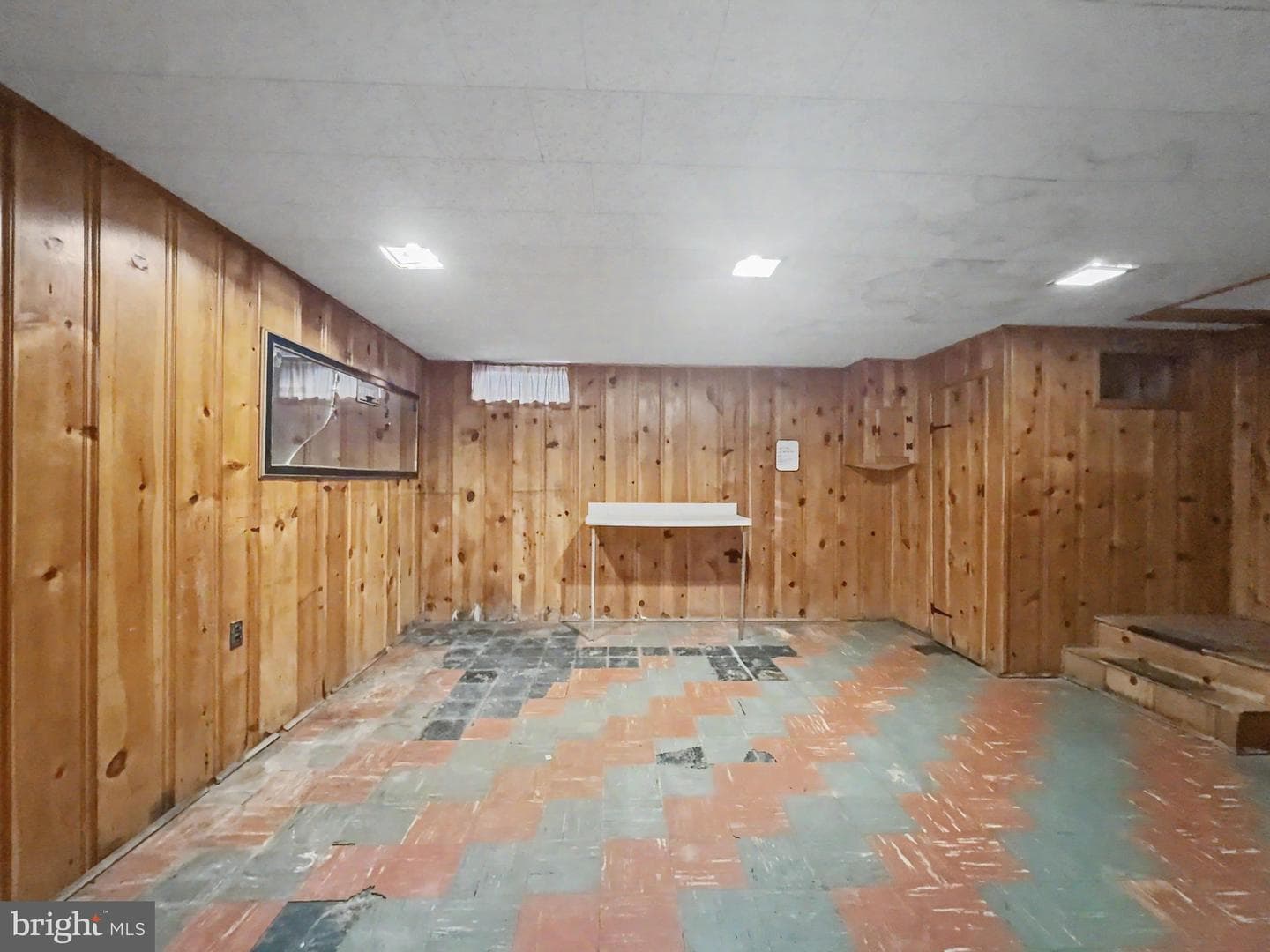 225 N Edgewood Street photo 21