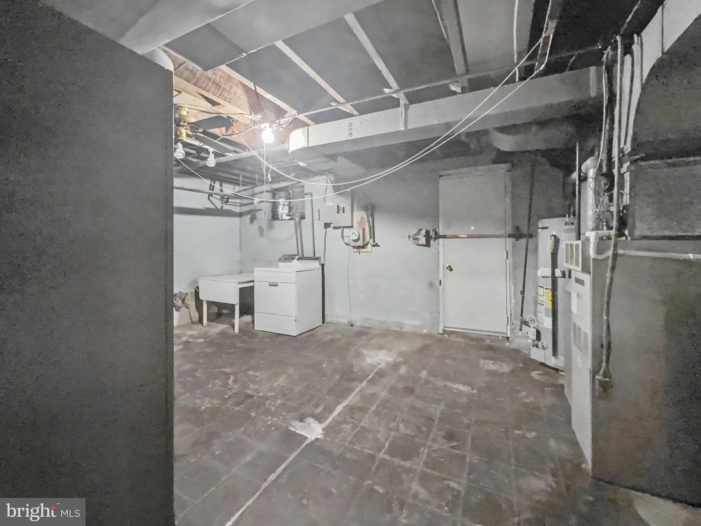 225 N Edgewood Street photo 24