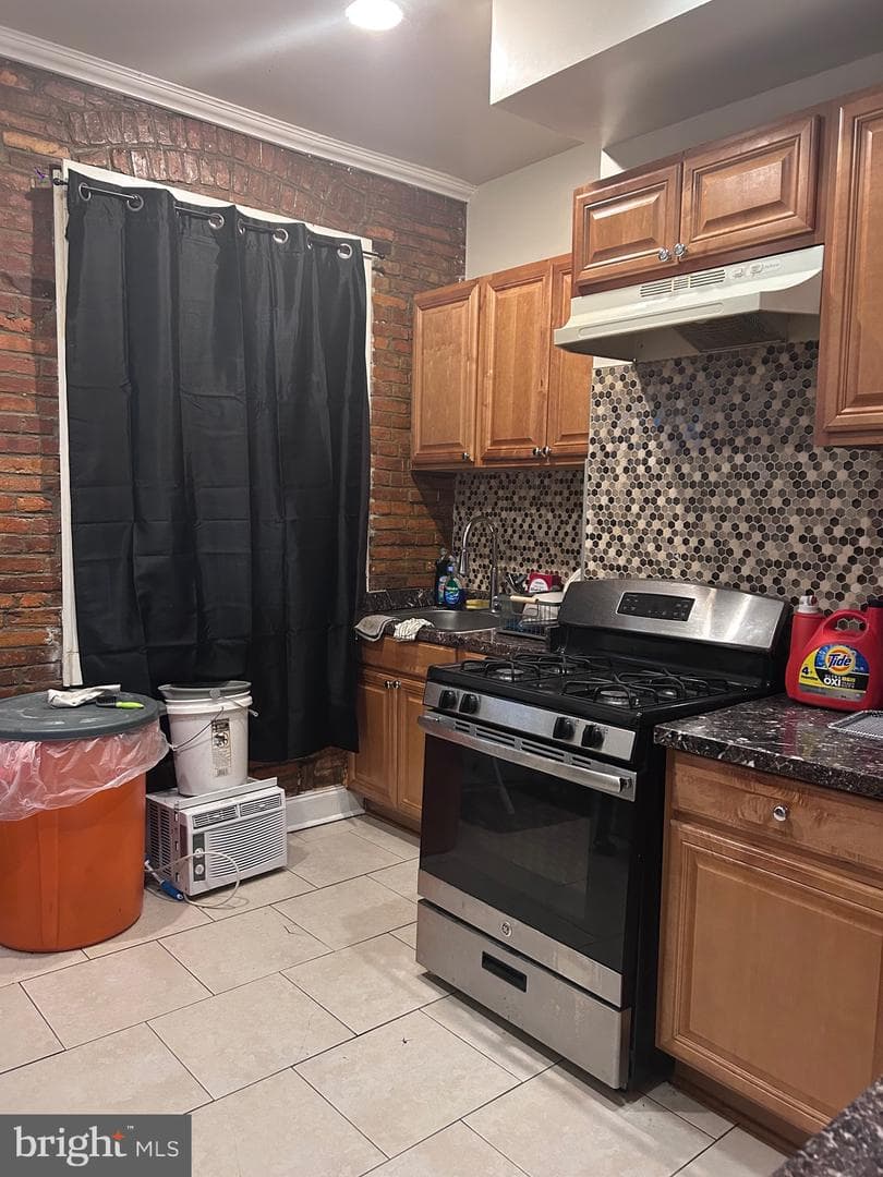 1825 W Mulberry Street photo 7