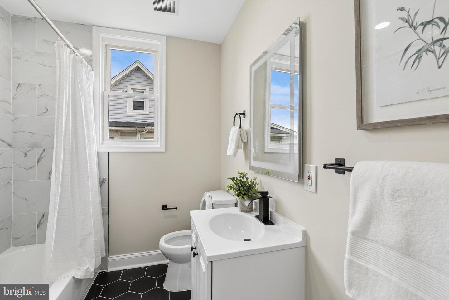3116 Brightwood Avenue photo 21