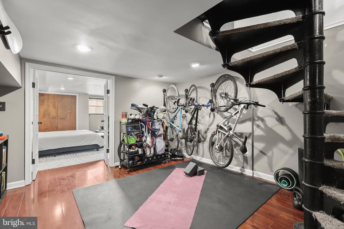 3200 E Lombard Street photo 54