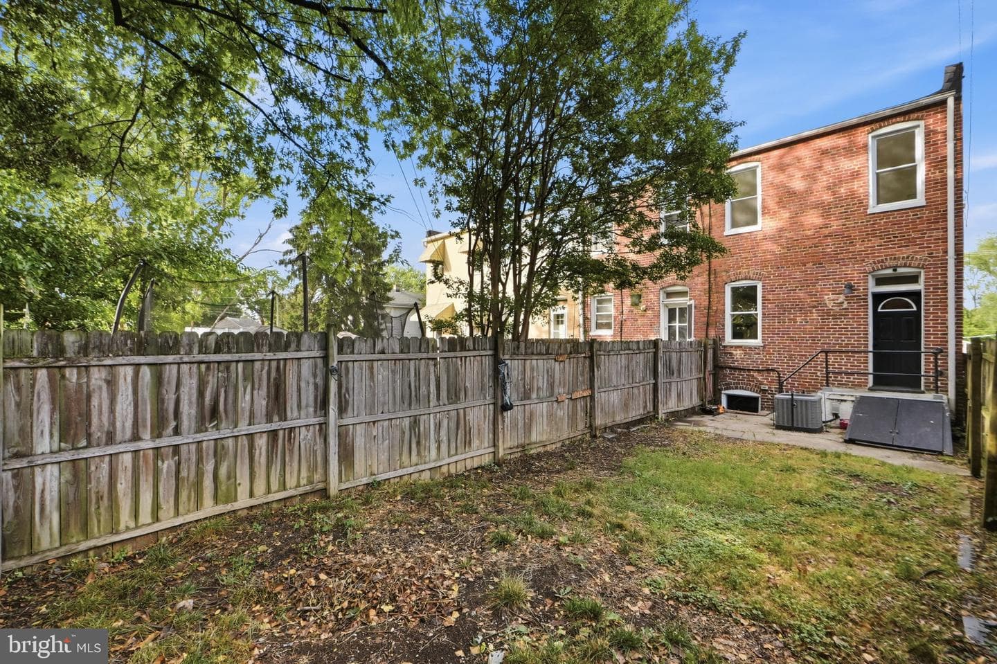 3920 6th Street photo 25