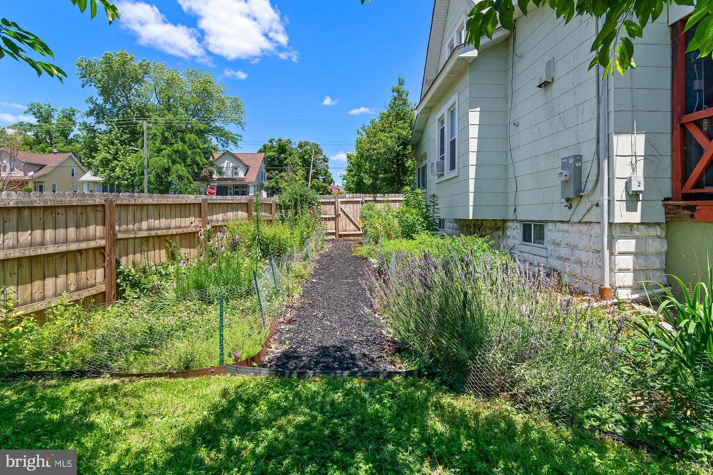 3311 Glenmore Avenue photo 33