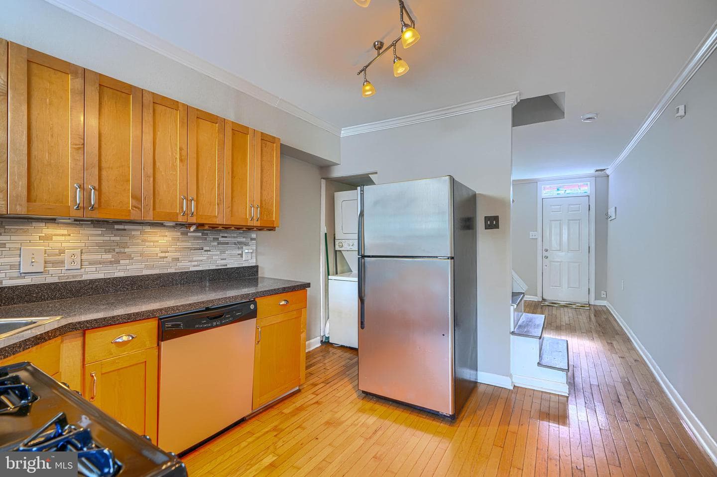 906 S Belnord Avenue photo 8