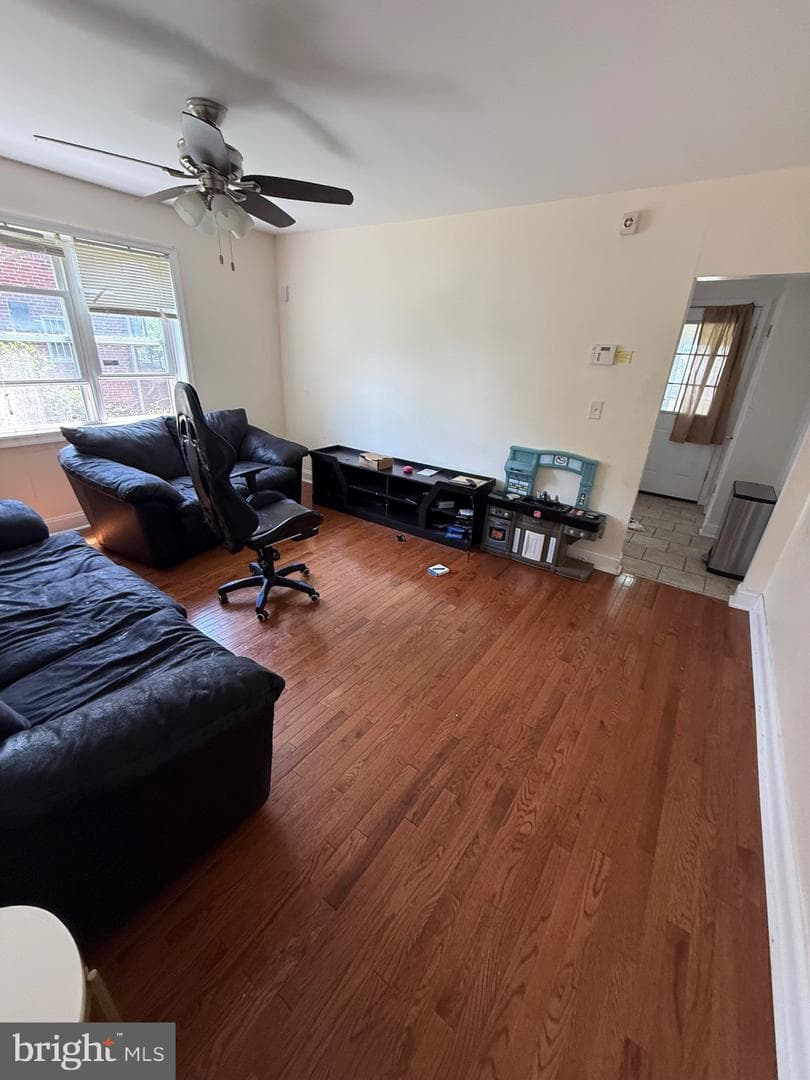 4516 Saint Georges Avenue photo 13