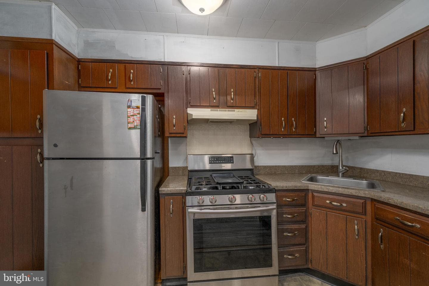 306 Imla Street photo 9
