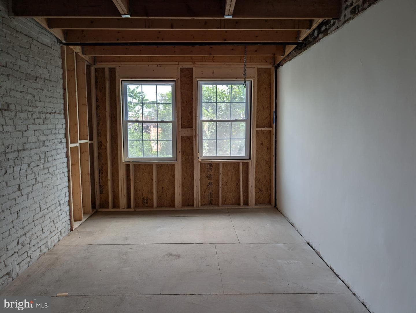 1821 W Fayette Street photo 8