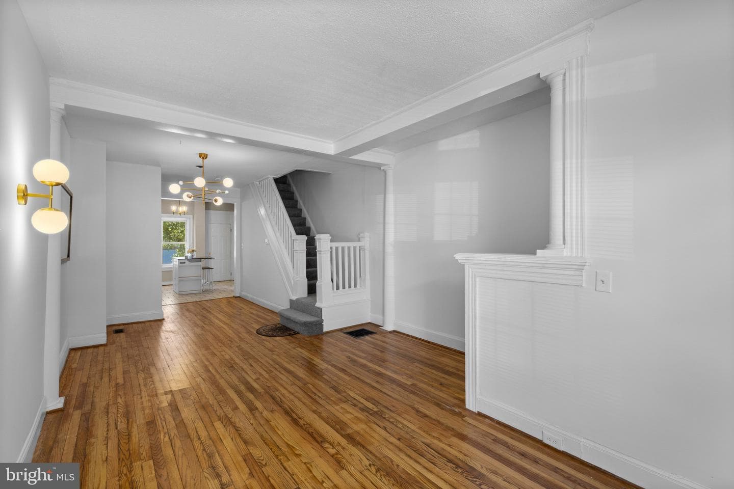 2319 Jefferson Street photo 5
