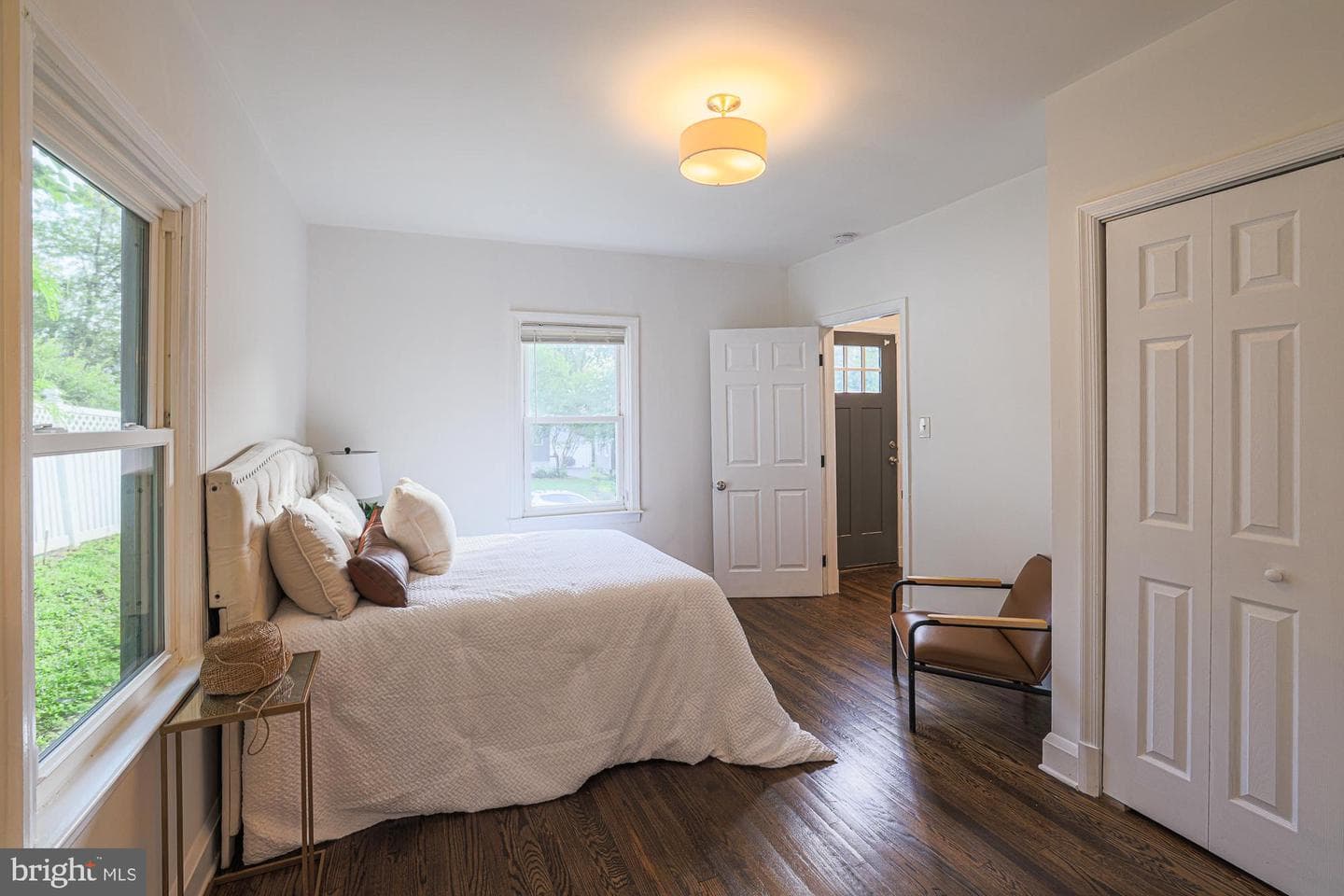 410 Kingston Road photo 17