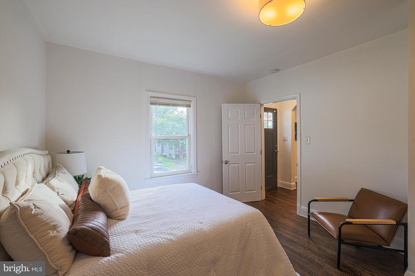 410 Kingston Road photo 18
