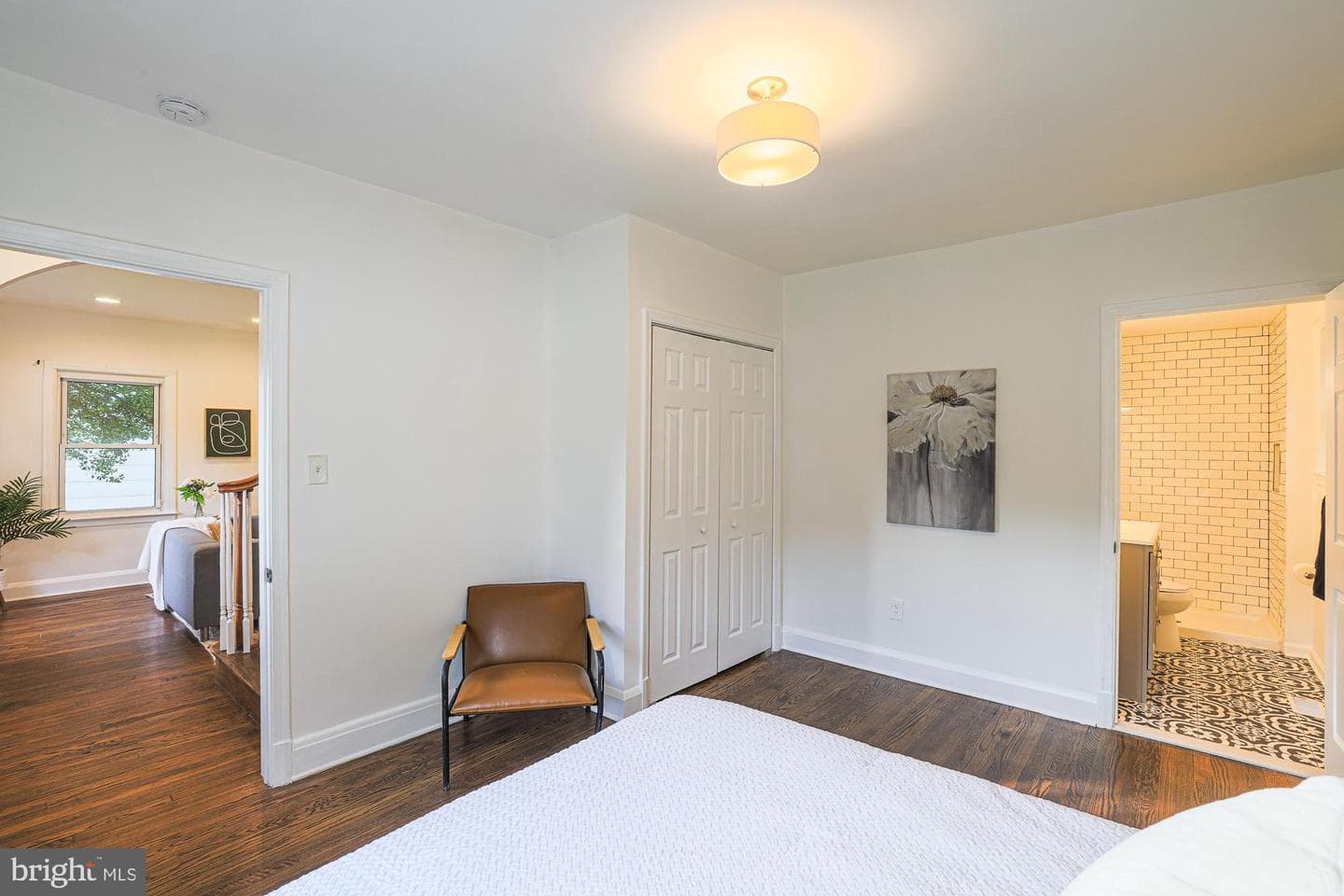 410 Kingston Road photo 19