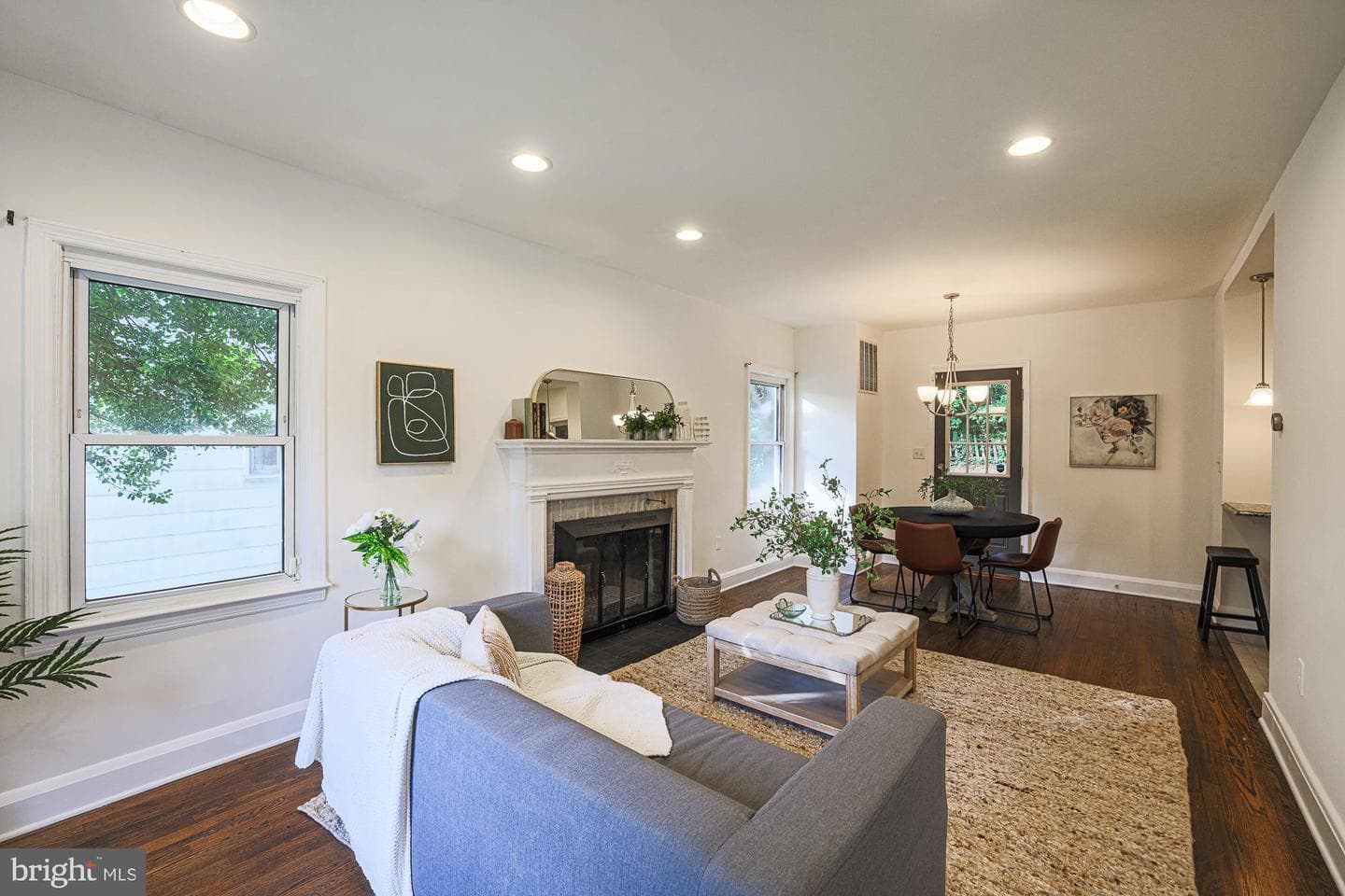 410 Kingston Road photo 6