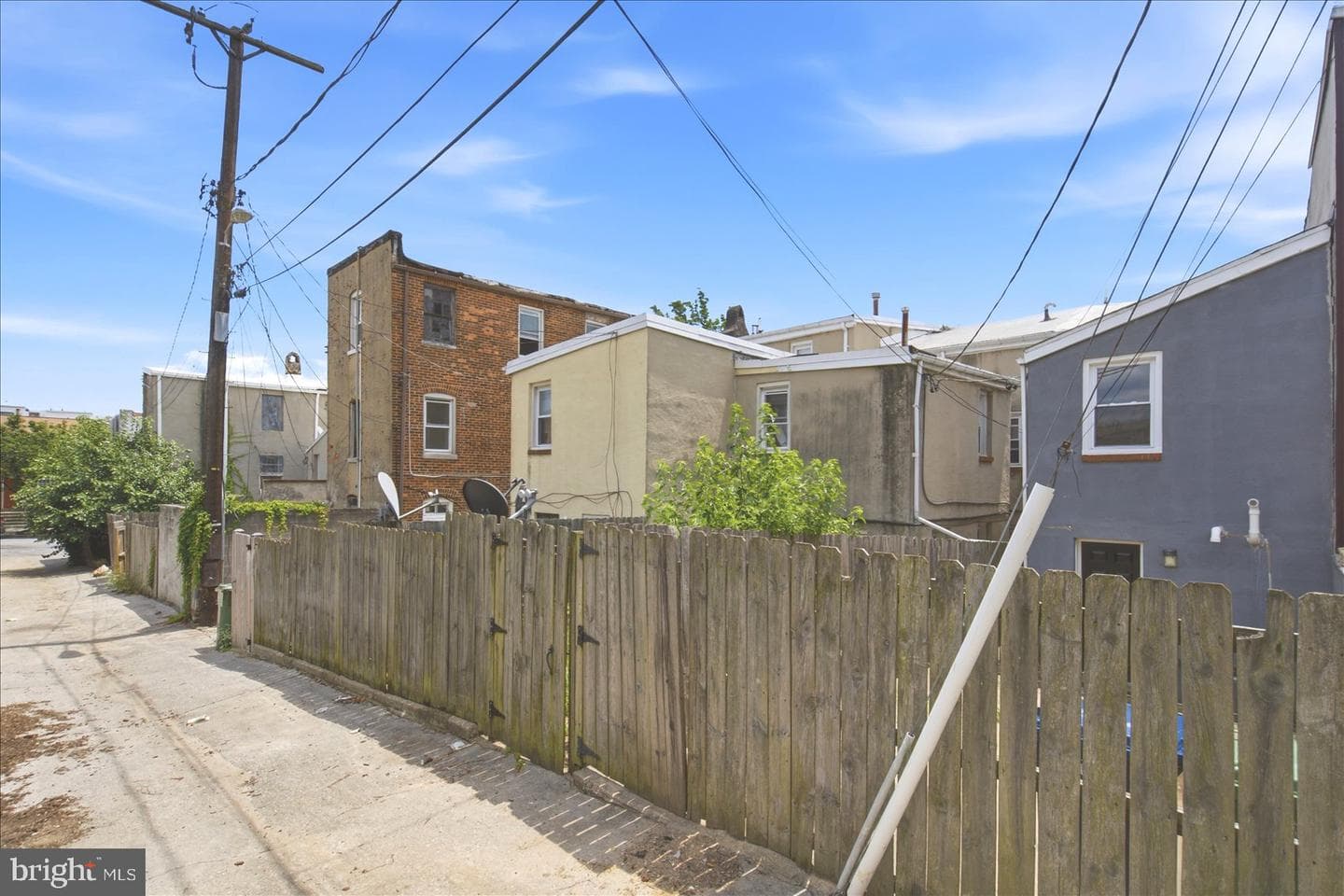 1224 E Eager Street photo 33